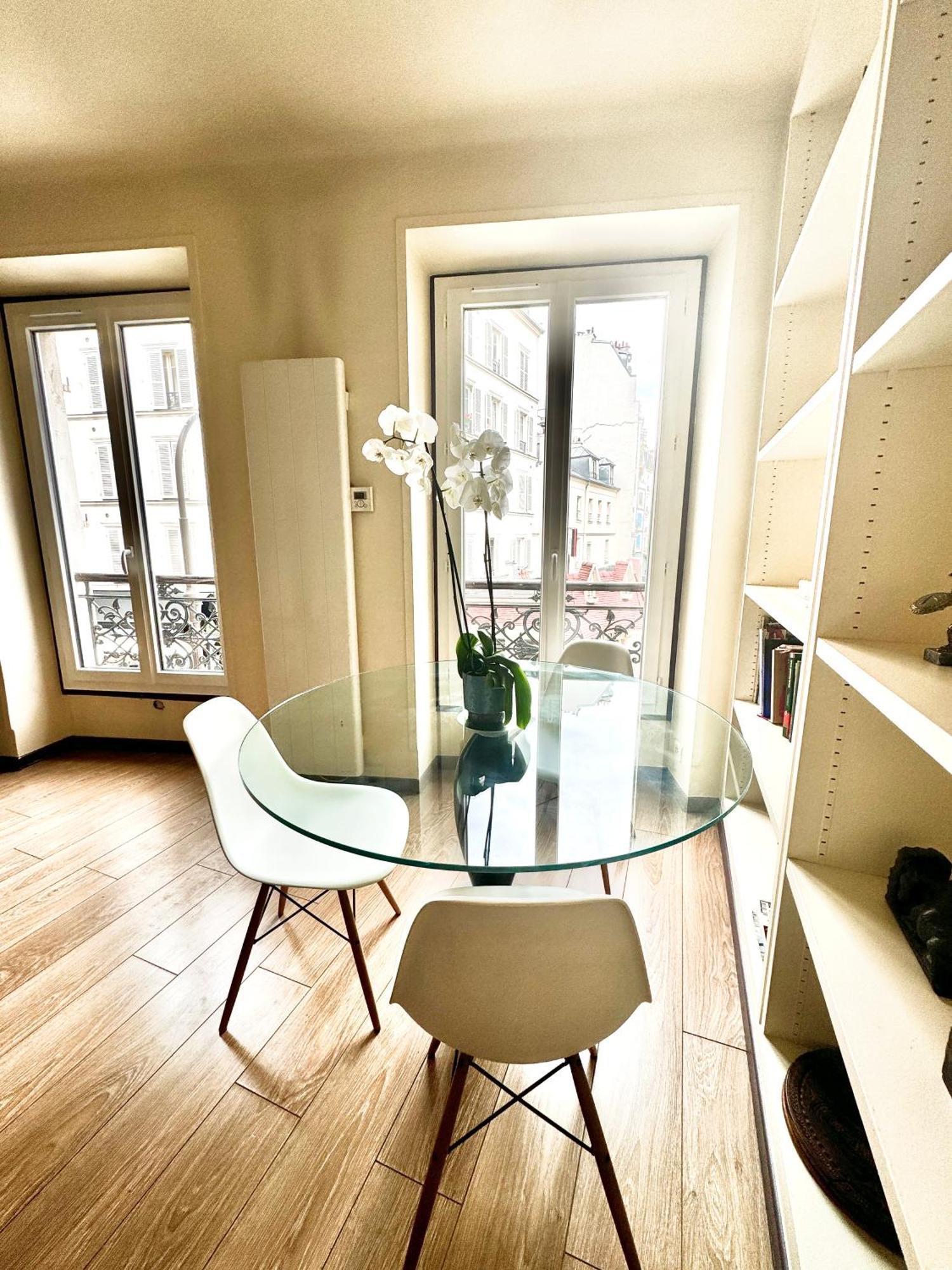 Eiffel Tower Paris Apartment Luaran gambar